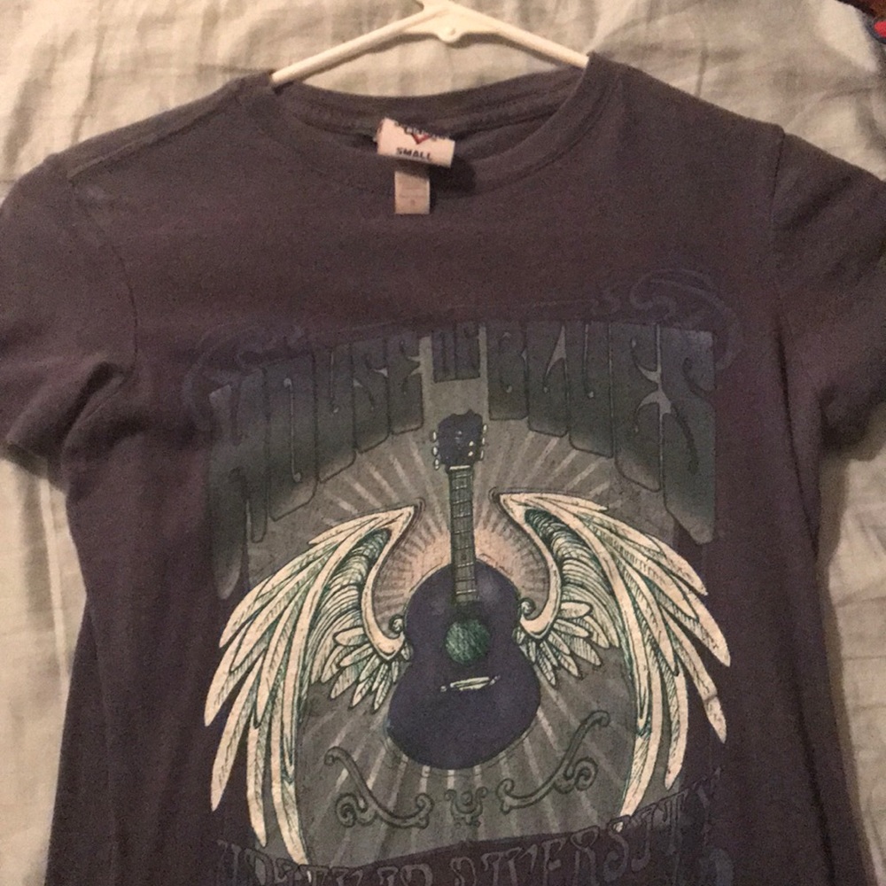 Tee